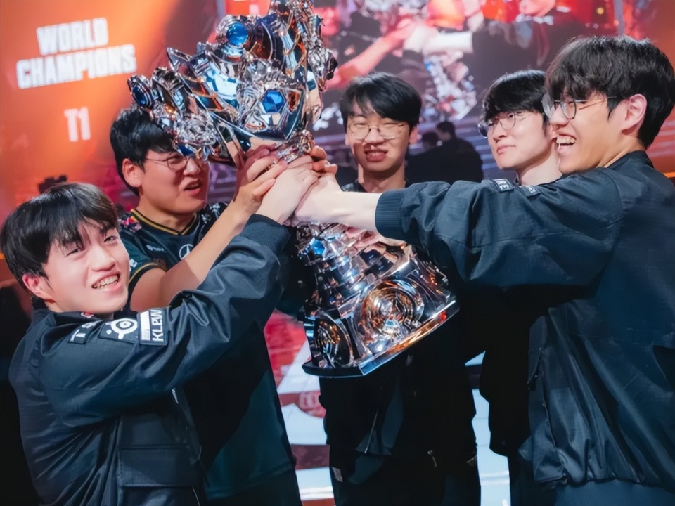 South Korean President sends congratulatory message! T1 staff urgently recalled, SK president to hold 3 consecutive championship celebrations-GameReadHub